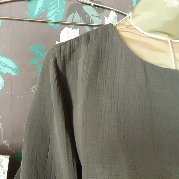 EILEEN FISHER Silk Textured Olive Green Blazer Size Small - Picture 3 of 15